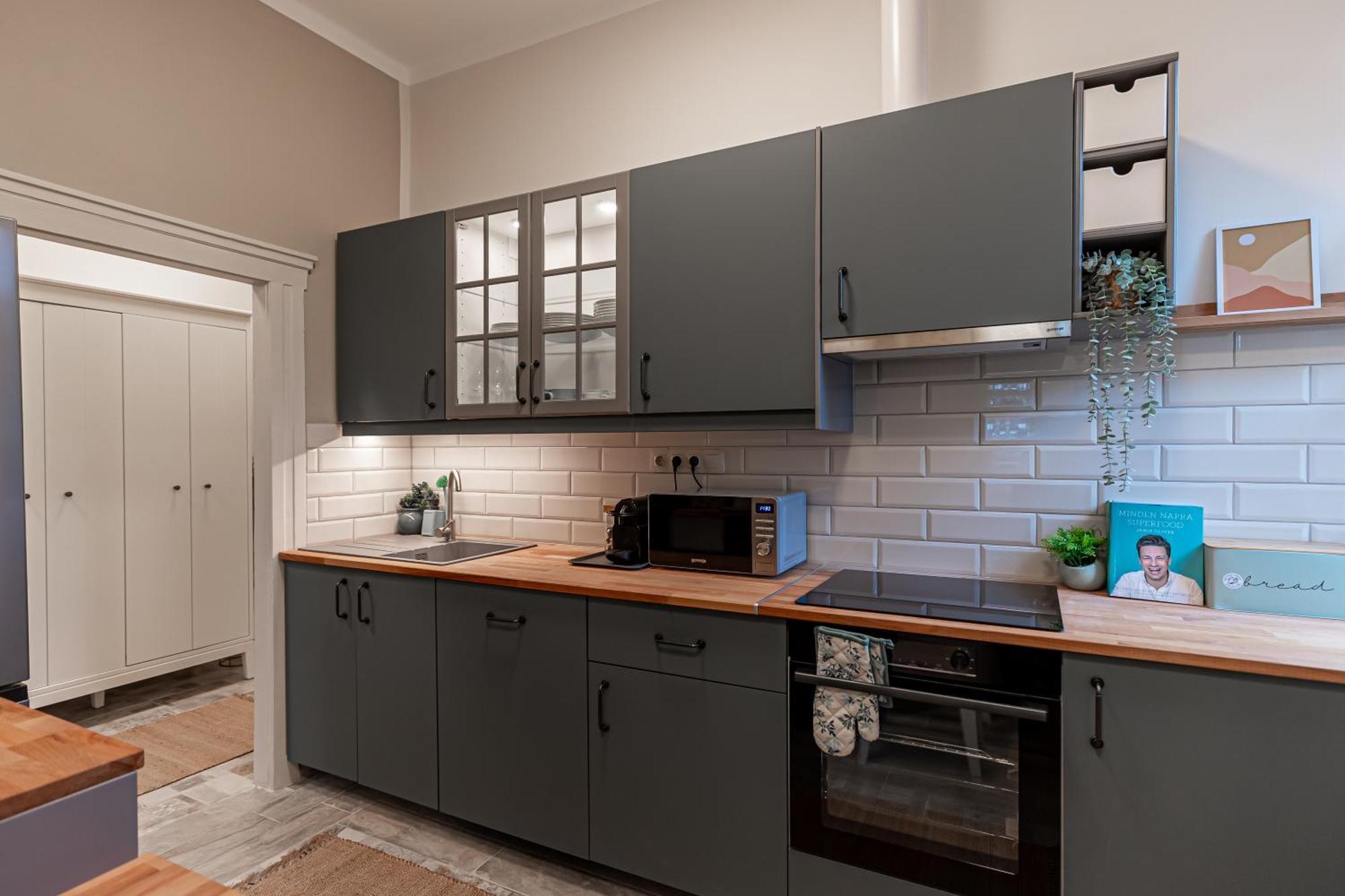 Bb Goergey Apartman I. Miskolc Bagian luar foto